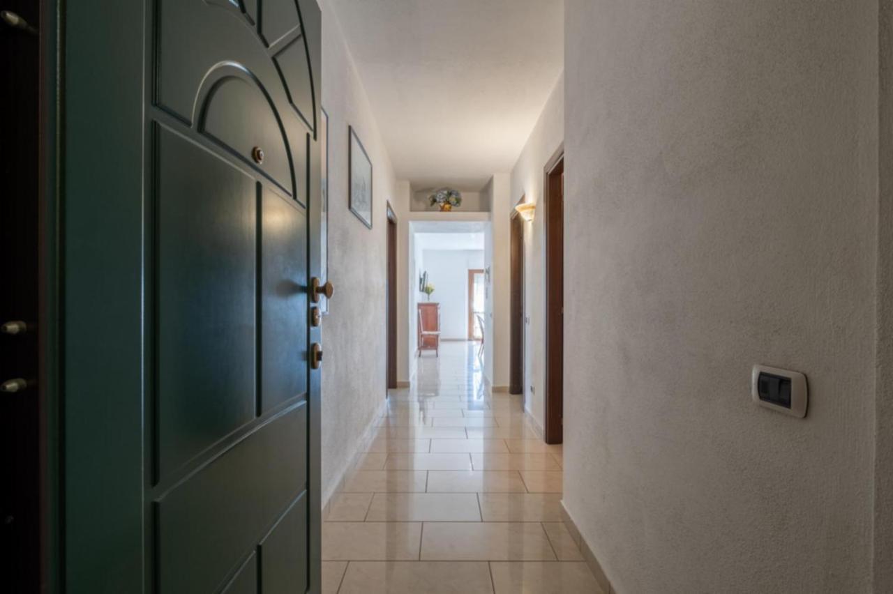 Dimoras Ampio Appartamento Centrocitta Olbia Extérieur photo